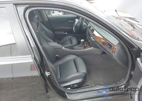 2006 BMW 325I z USA, uszkodzony, nr VIN WBAVB135X6PT11297